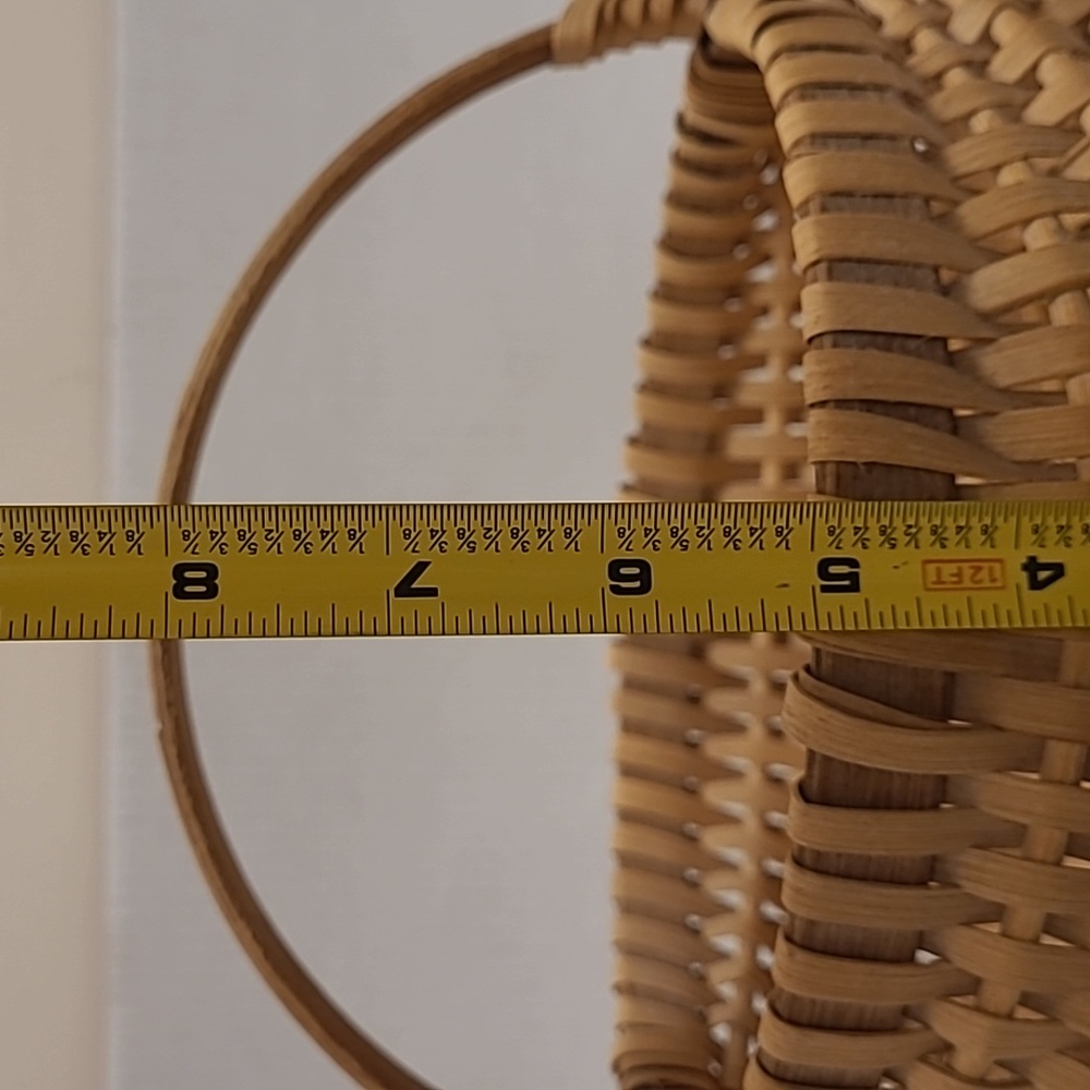 Beautiful Egg Basket - Picture 15 of 16